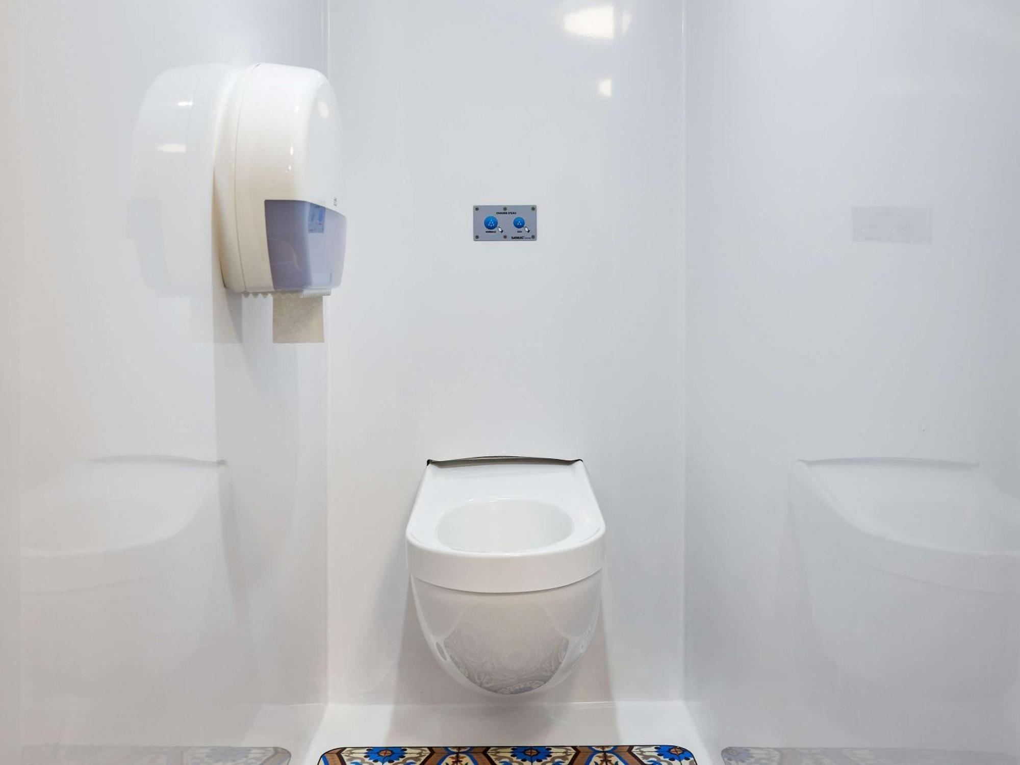 Hotelf1 Angouleme シャンプニエ エクステリア 写真